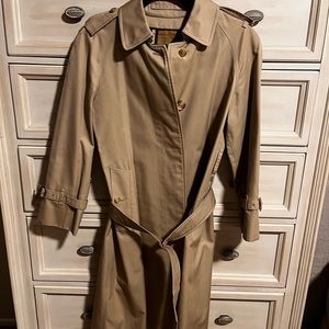 Burberry Vintage Trench Coat 44 Regular